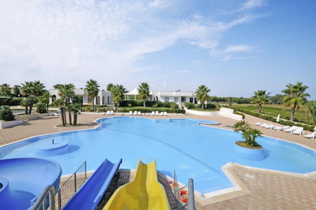 Alba Azzurra - Cdshotels Torre dell'Orso Extérieur photo
