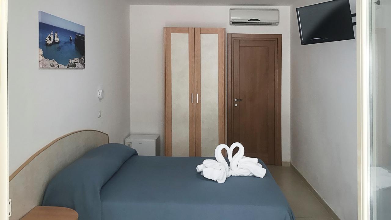 Alba Azzurra - Cdshotels Torre dell'Orso Extérieur photo
